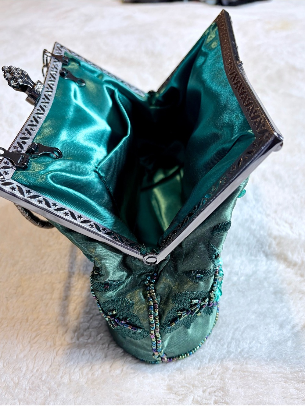Handbag - Embellished Green Beaded for Evening or for Fun - also a shoulder bag! - Picture 7 of 16